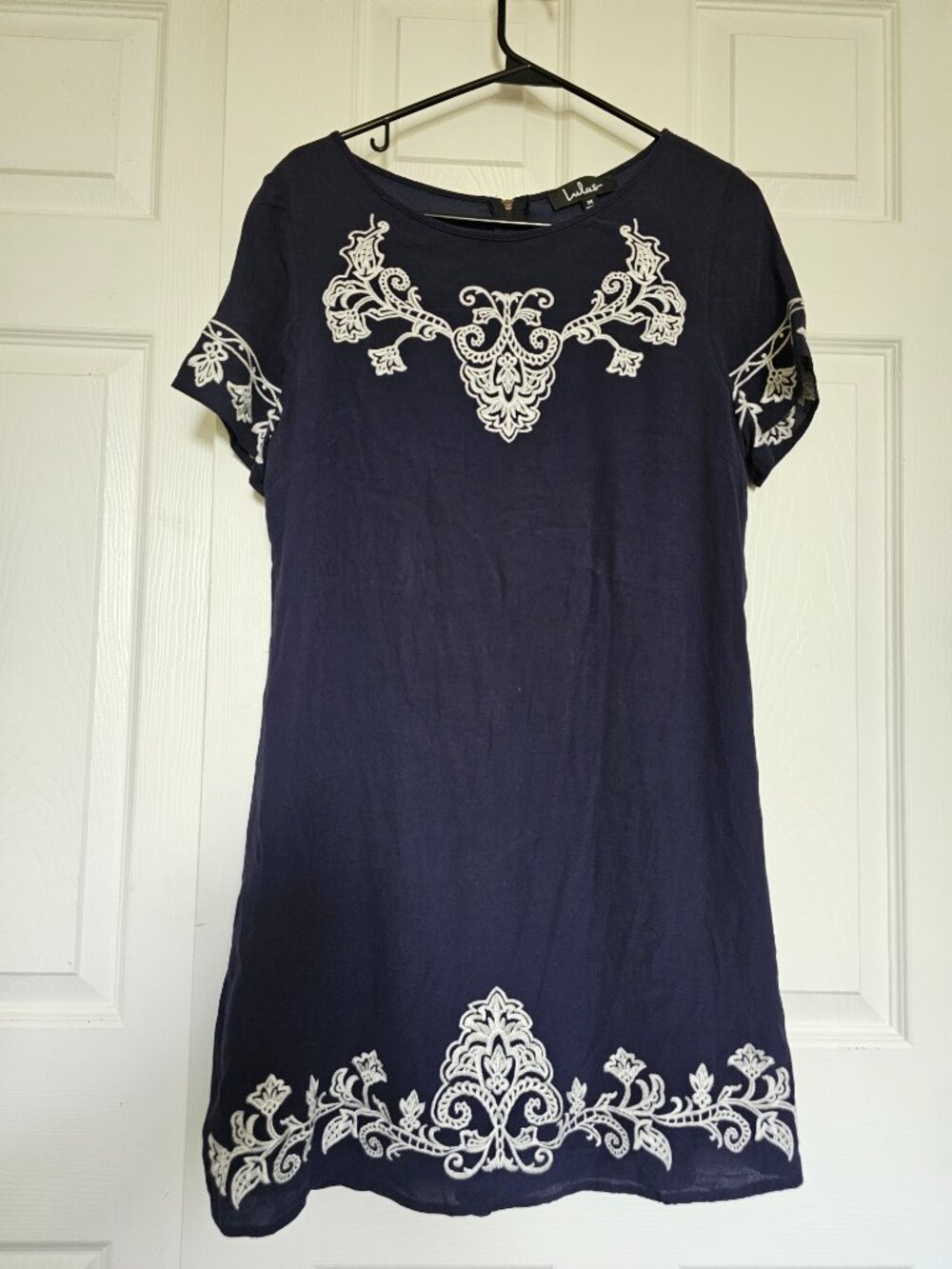 Lulus Navy Blue White Embroidered Short Sleeve Shift Dress - Medium